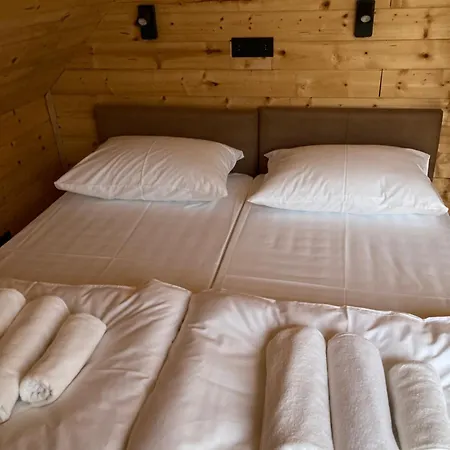 Fruskogorske Loncar Villa Besenovacki Prnjavor