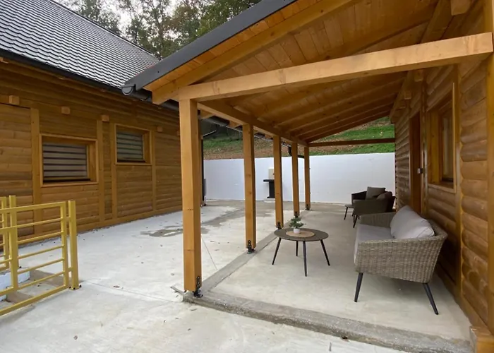 Fruskogorske Loncar Villa *