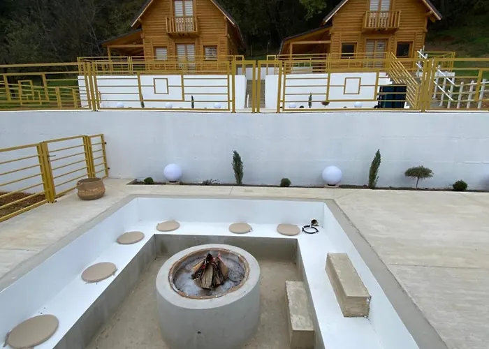 Fruskogorske Loncar Villa *